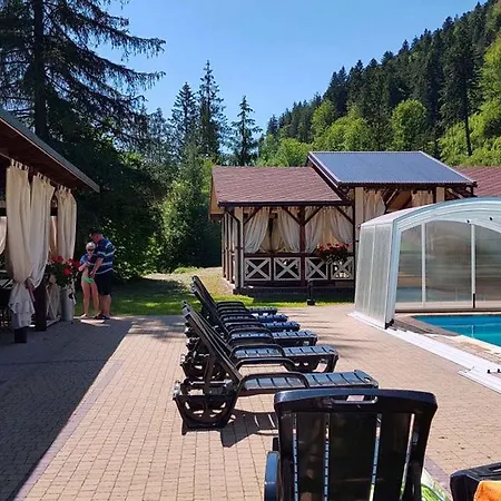 Tsarynka Eco Complex スラブスク