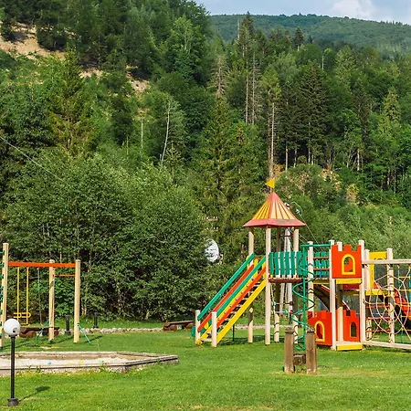 Tsarynka Eco Complex ホリデーパーク