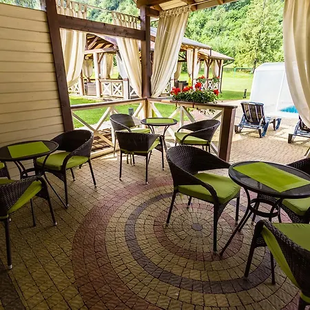 Tsarynka Eco Complex * スラブスク