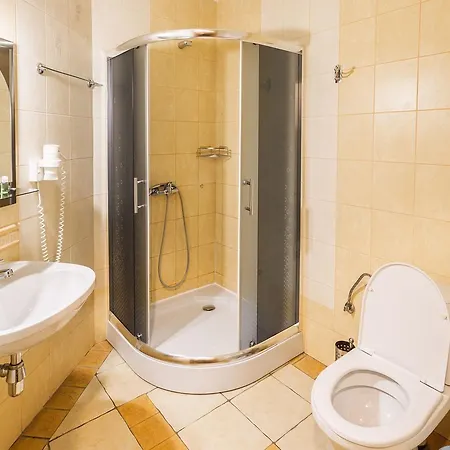 Tsarynka Eco Complex スラブスク